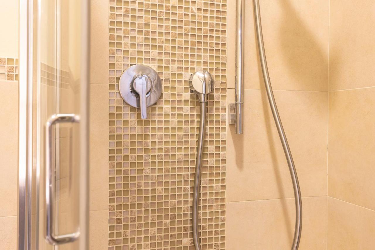 פירנצה Capponi Deluxe Apartment מראה חיצוני תמונה